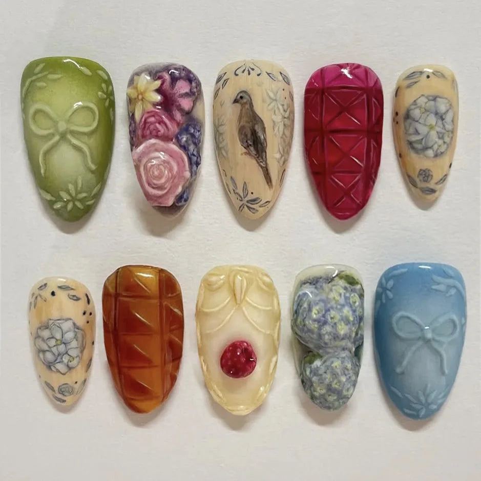 Festive Fantasy Nails™
