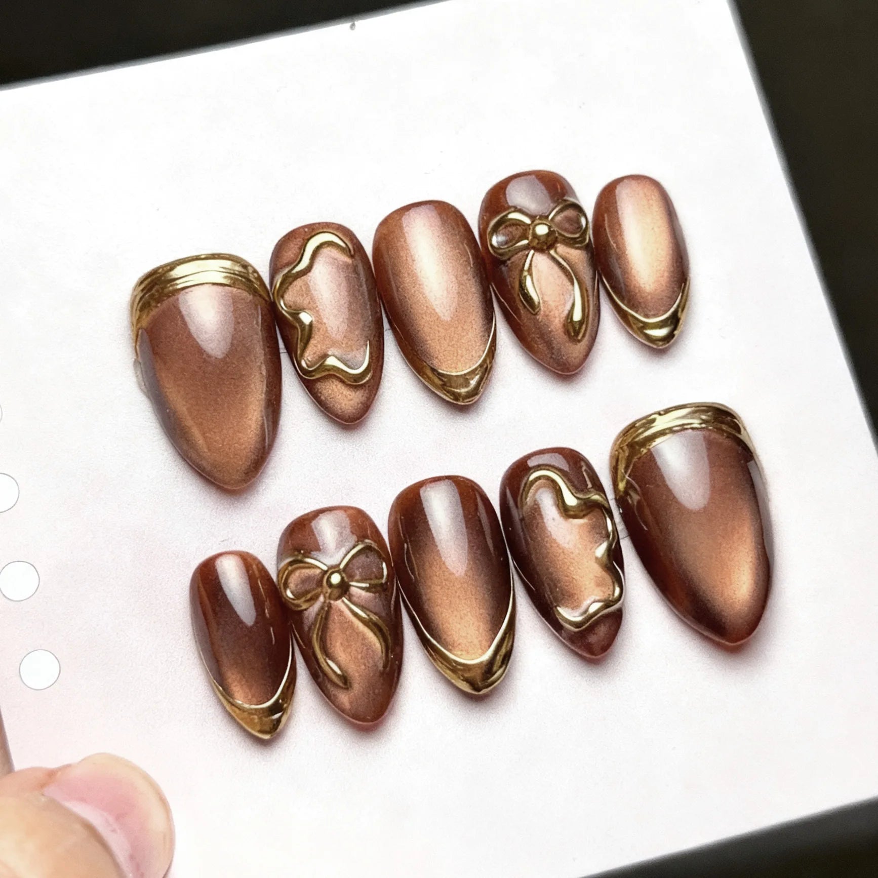 Festive Fantasy Nails™